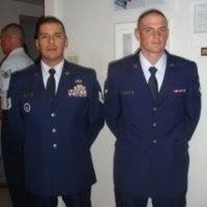 Meet your Posher, Robert